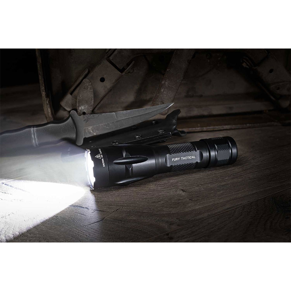 SUREFIRE FURY DFT – Dual-Fuel Tactical LED Flashlight | 七洋交産 